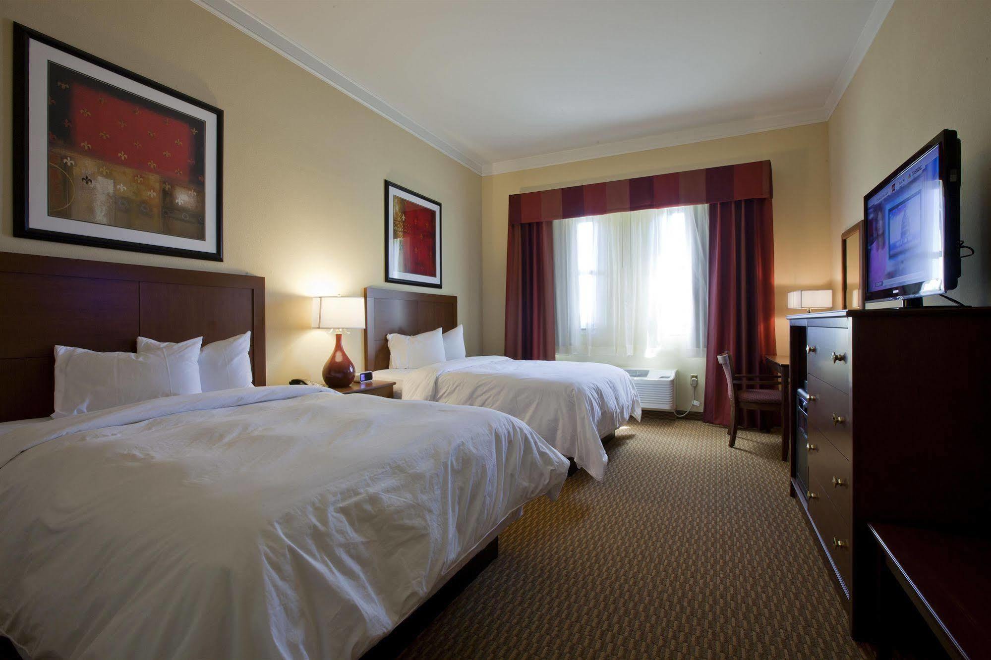Mardi Gras Casino & Resort Cross Lanes Екстер'єр фото